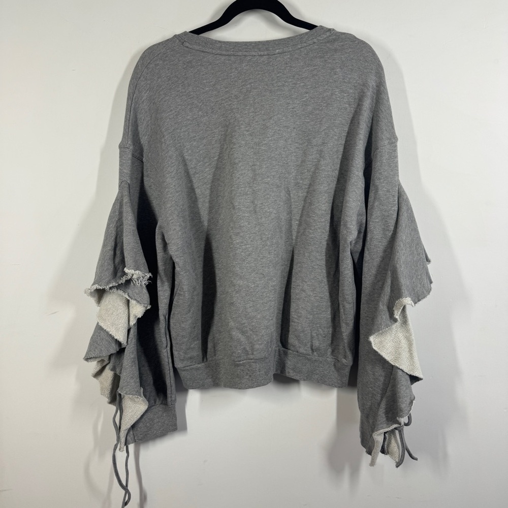 Free People Beach Grey Ruffle Sleeve Sweatshirt Top Size M Casual Cozy Pullover - Picture 7 of 11